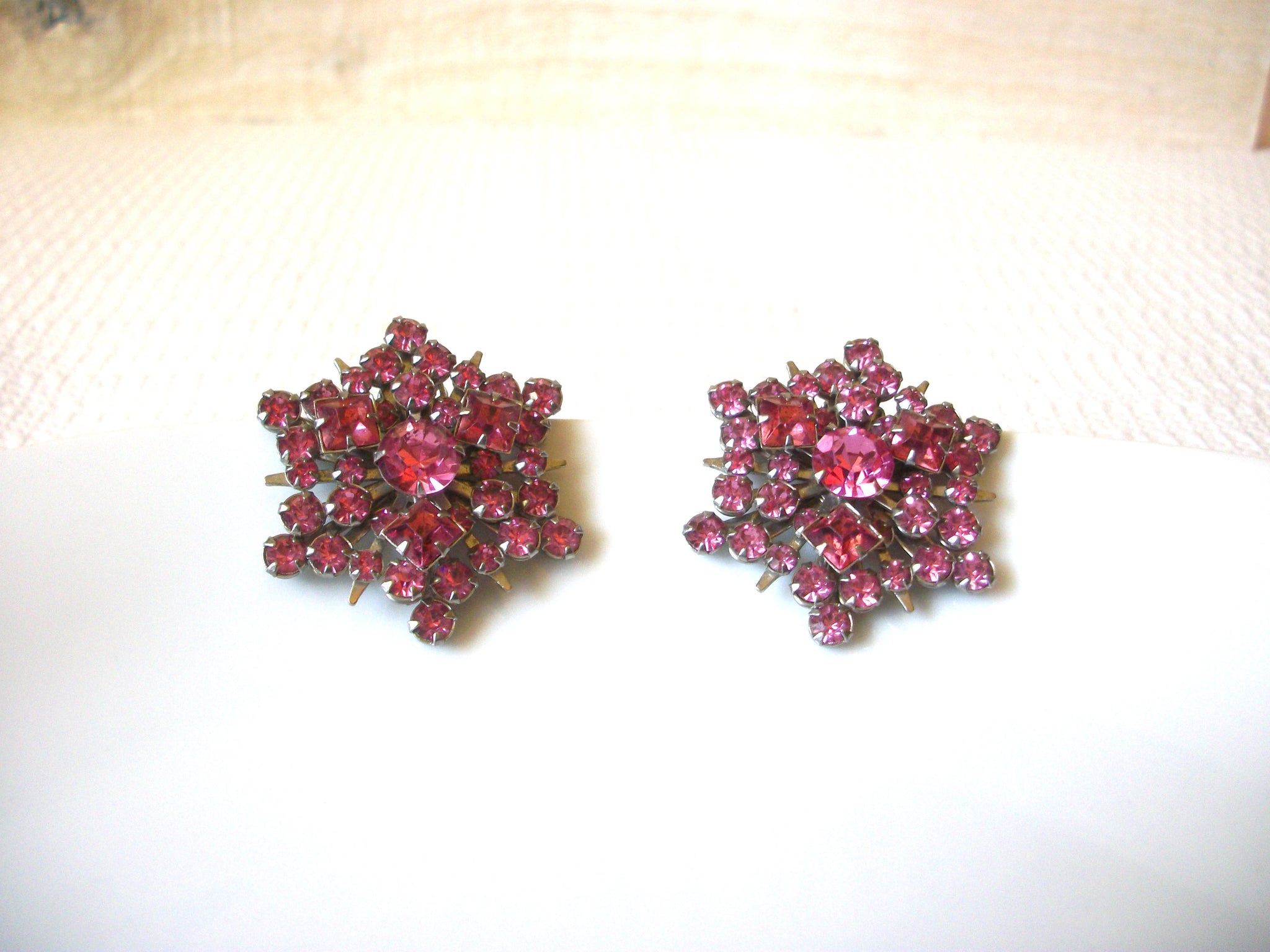 Vintage Pink Rhinestones Earrings 42520