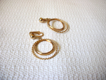 AVON Hoop Earrings 42520