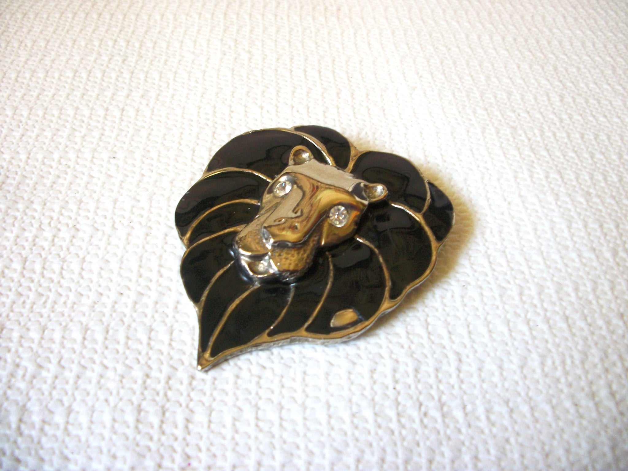 Vintage Large Lion Brooch 42520