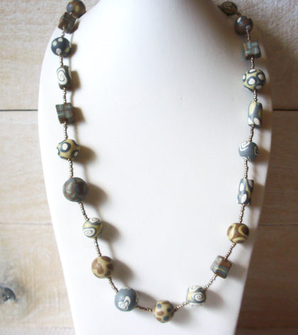 Retro Wood Micro Glass Necklace 42420