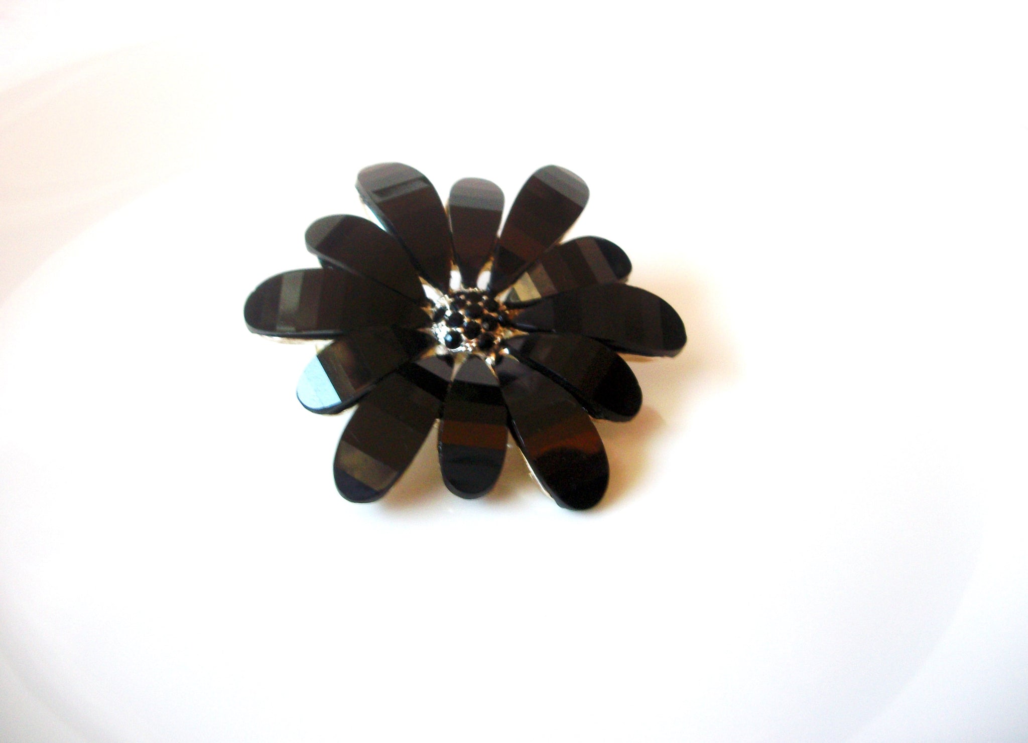 Retro 1980s Black Flower Brooch Pin 111120