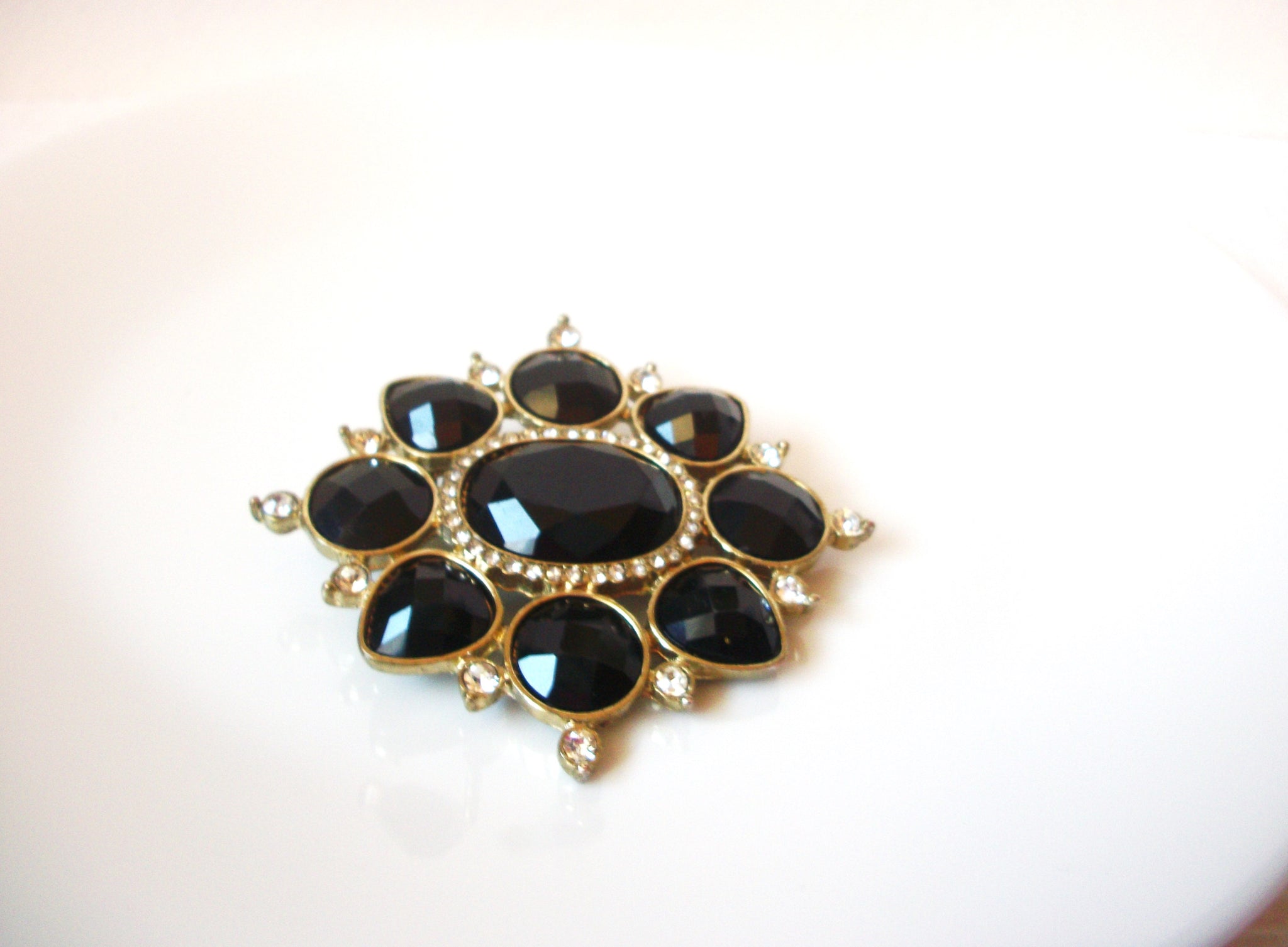 Retro 1970s Black Flower Rhinestone Brooch Pin 111120