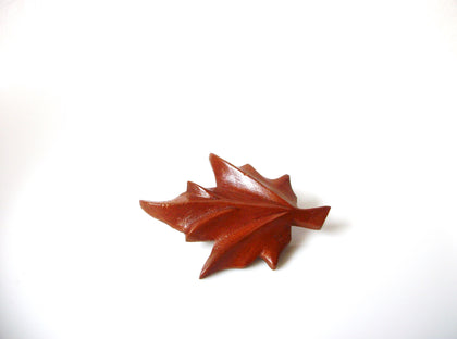 Vintage Wood Maple Leaf Brooch Pin 111120