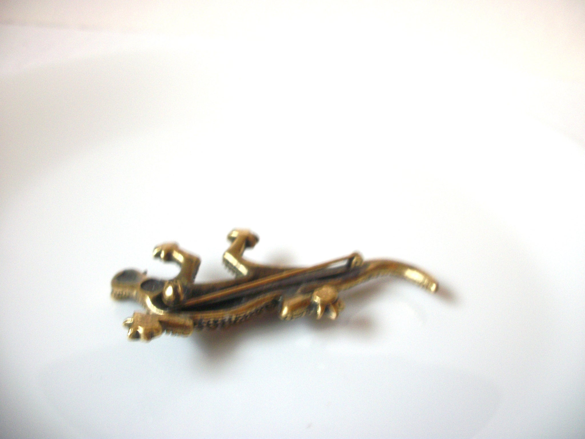 Vintage Reptile Brooch Pin 111120