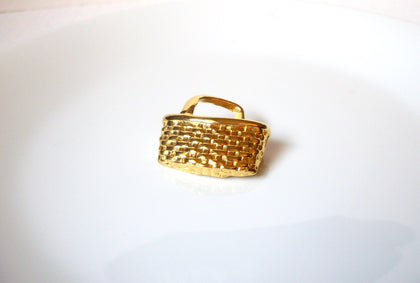 Vintage Gold Toned Basket Brooch Pin 111120