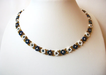 Vintage Glass Flower Choker Necklace 70616