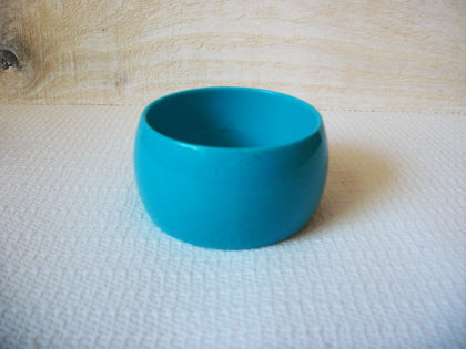 Vintage Old Plastic Bangle 42820