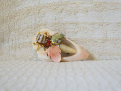 Vintage Shell Glass Brooch 42920