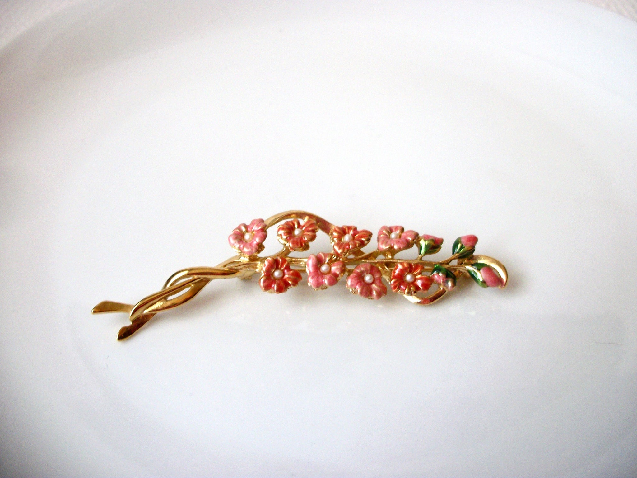 Vintage Enameled Floral Pin, Flower Brooch 113016