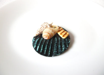 Vintage 1950s Shell Brooch Pin 111320 L