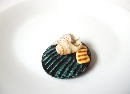 Vintage 1950s Shell Brooch Pin 111320 L