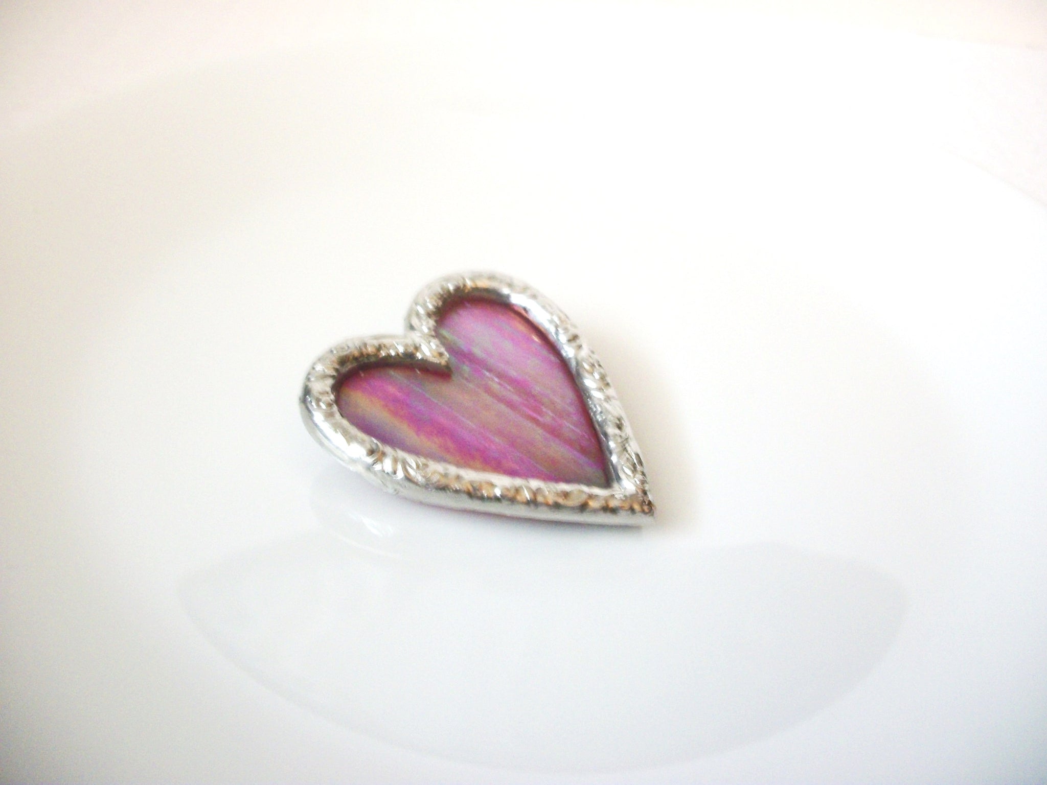Vintage 1950s Frosted Glass Heart Brooch Pin 111320