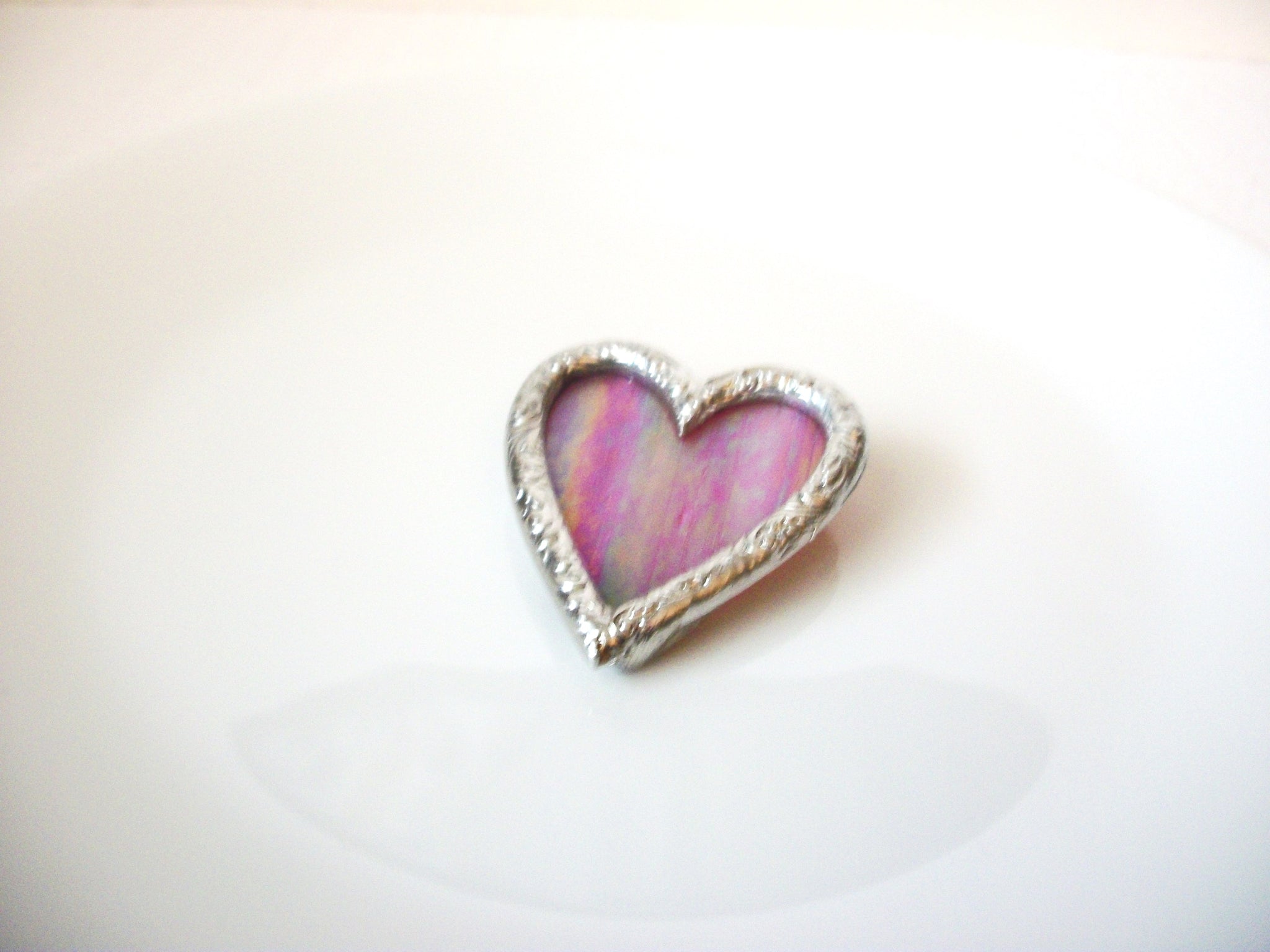 Vintage 1950s Frosted Glass Heart Brooch Pin 111320