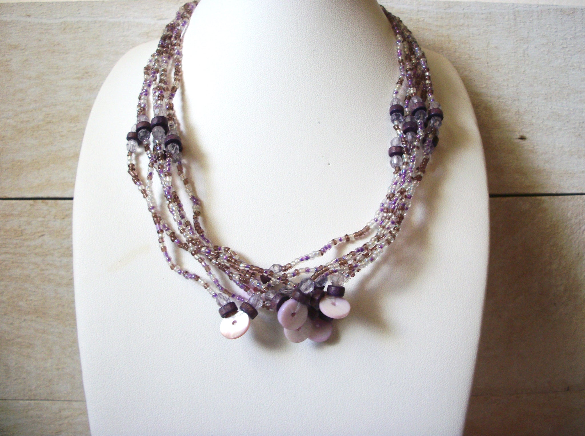 Vintage Glass Shell Necklace 43020