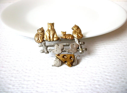 Vintage 1950s Cat Mouse Brooch Pin 111520