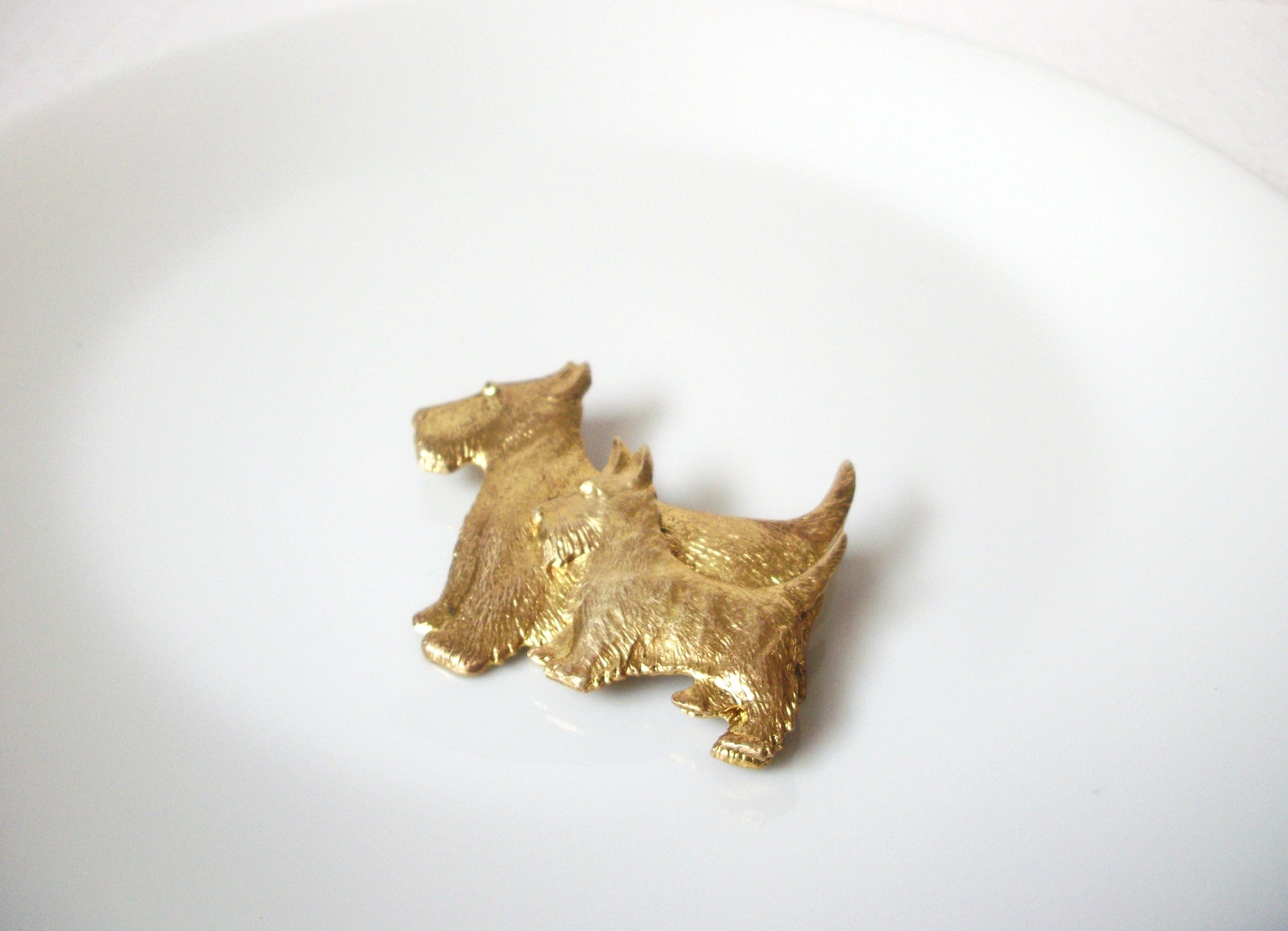 Vintage 1950s Schnauzer Dog Brooch Pin 111520