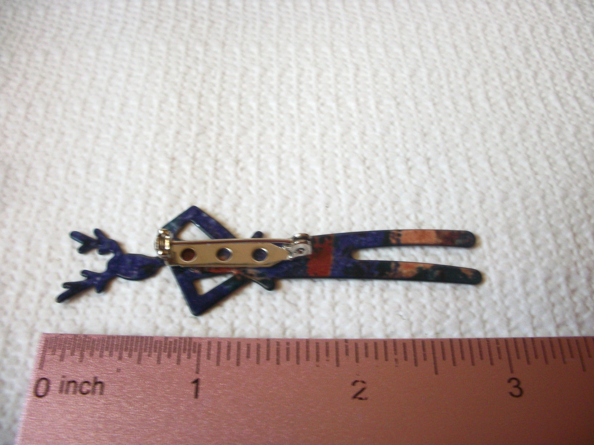 Vintage Long Metal Reindeer Pin 41517