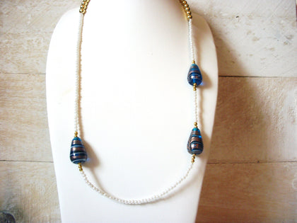 Vintage Foil Glass Necklace 50420