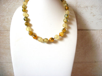 Vintage Old Plastic Beads Necklace 50420