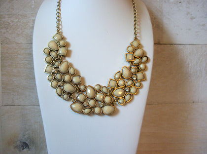 Retro Statement Necklace 50520