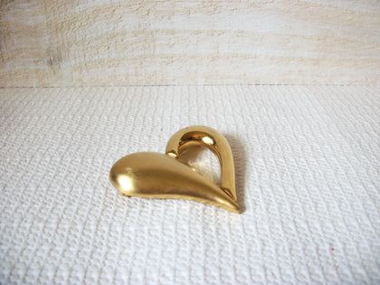 Vintage Gold Toned Heart Brooch 50820