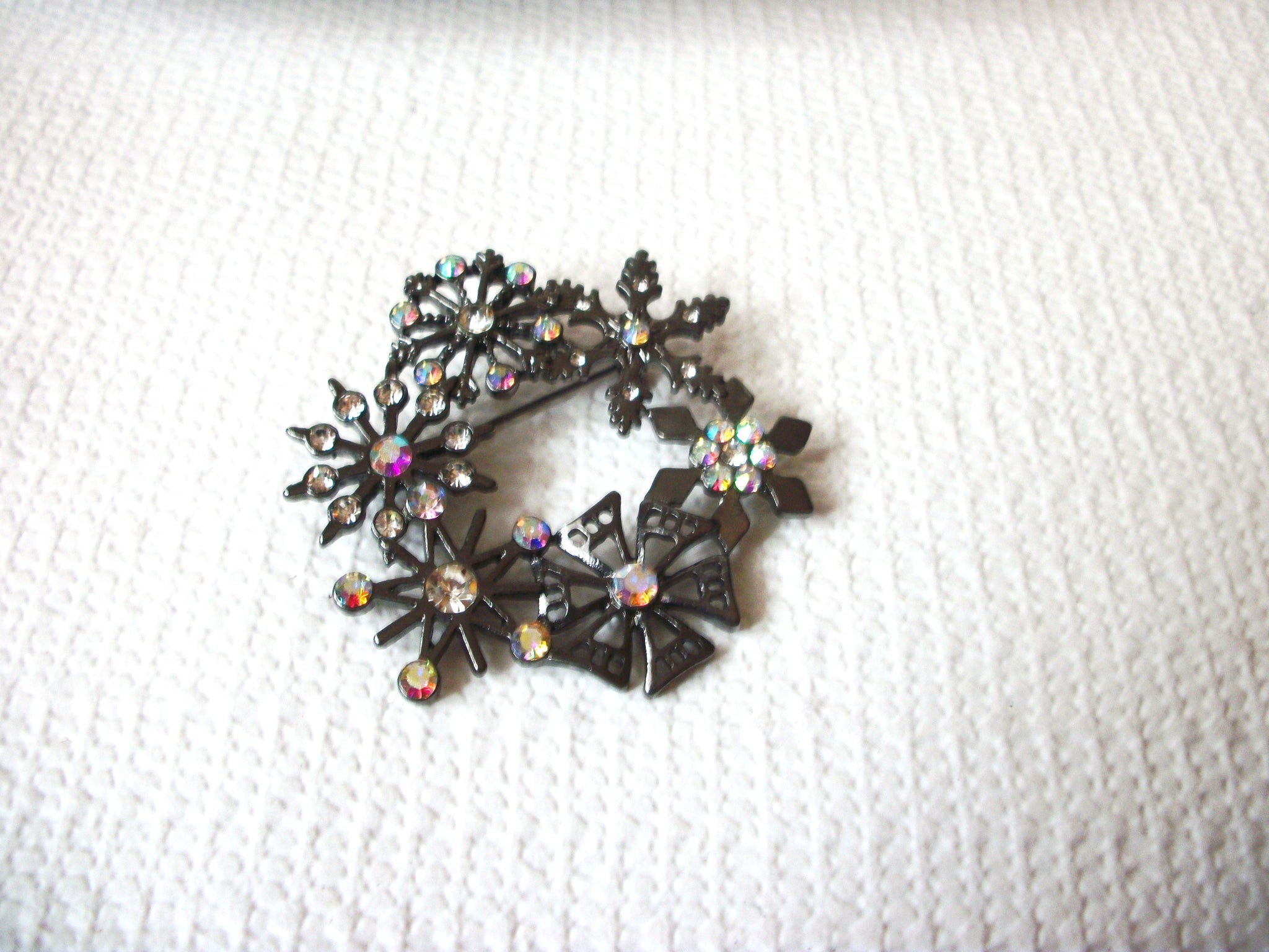 French AB Crystals Snowflake Floral Brooch Pin 83116
