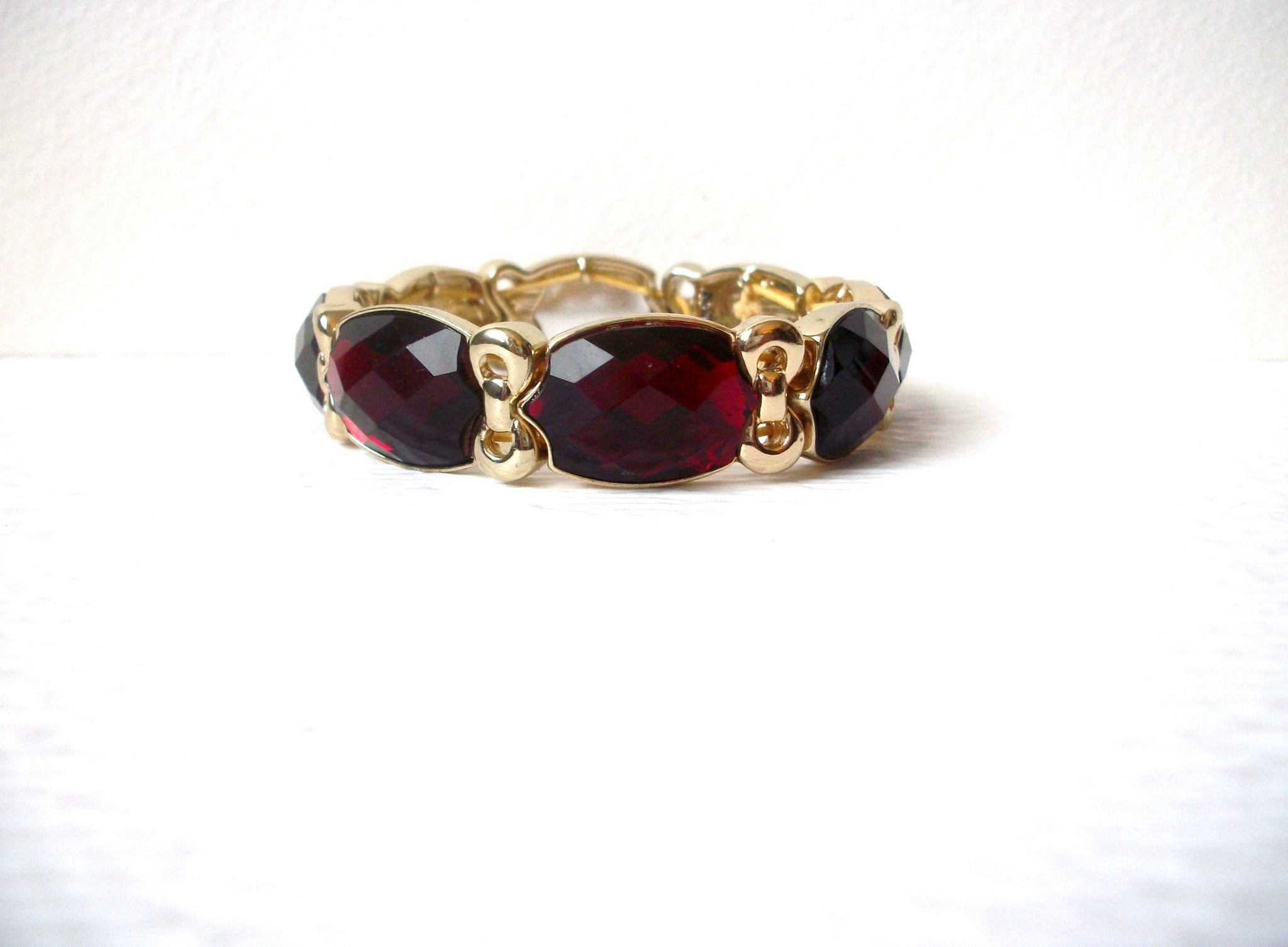 Vintage NAPIER Gold Red Bracelet 111720