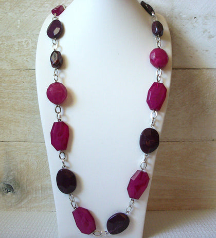 Vintage NY Long Bold Necklace 51020