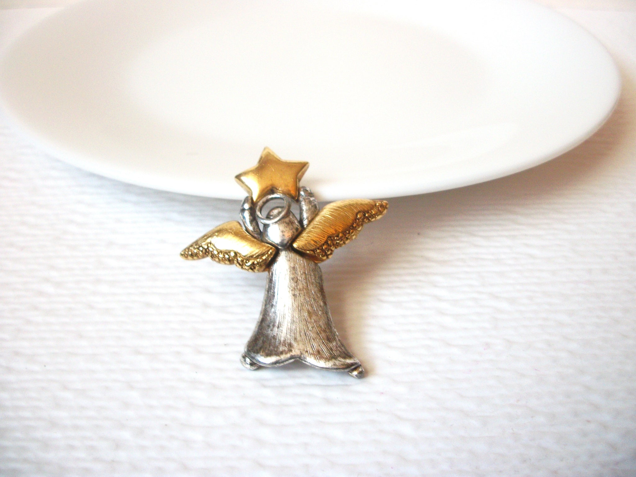 Vintage LC Distressed Metal Angel Brooch Pin 111820