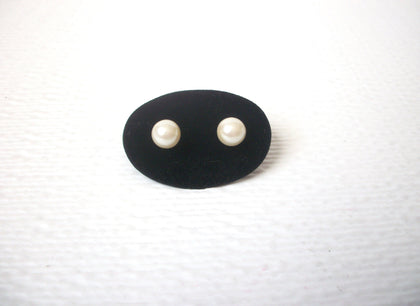 Vintage Small Faux Pearl Stud Earrings 111920