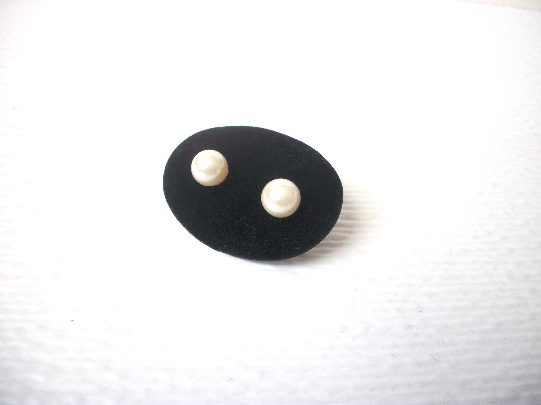 Vintage Small Faux Pearl Stud Earrings 111920