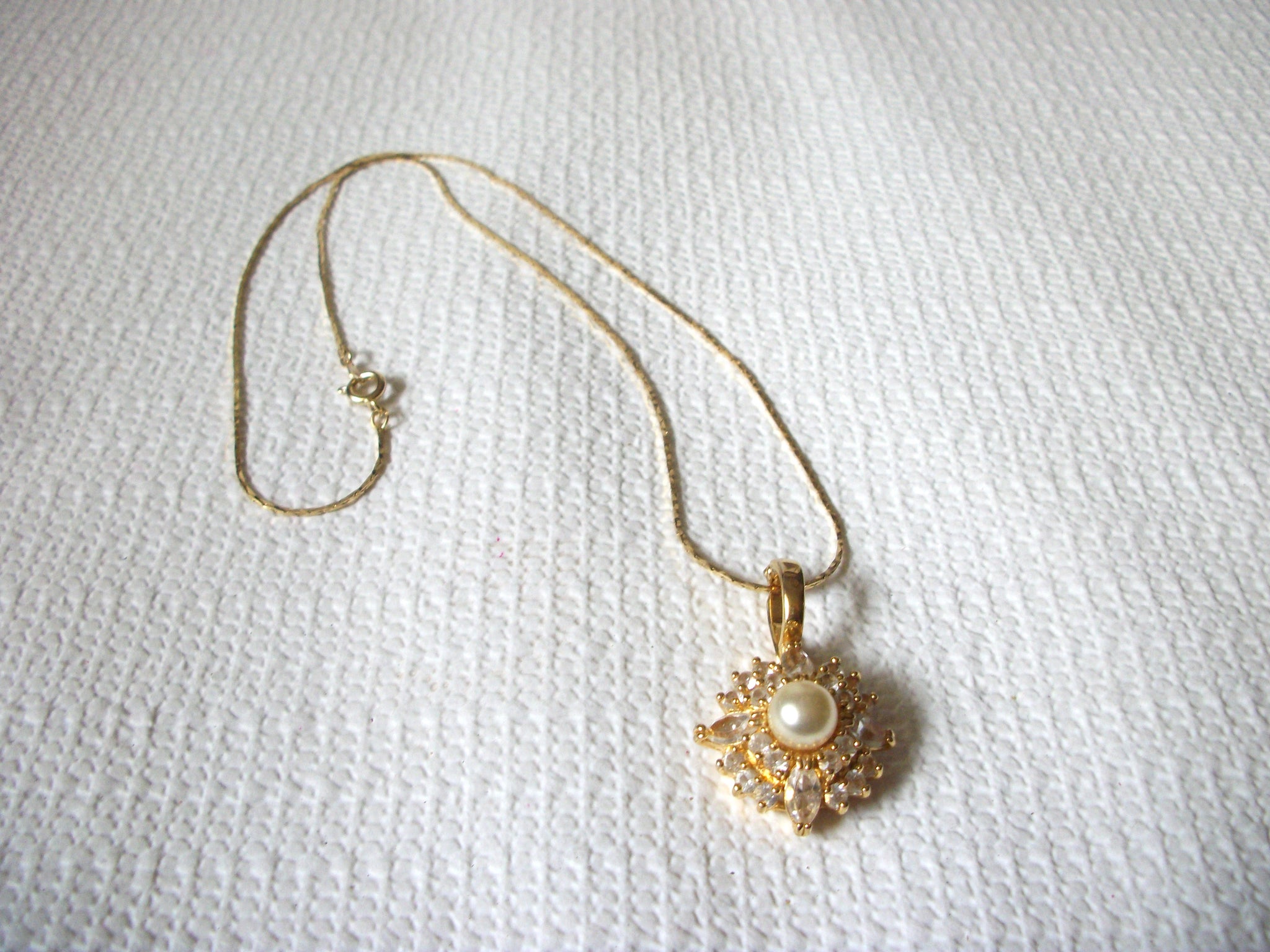 Vintage Victorian Insprired Necklace 51220