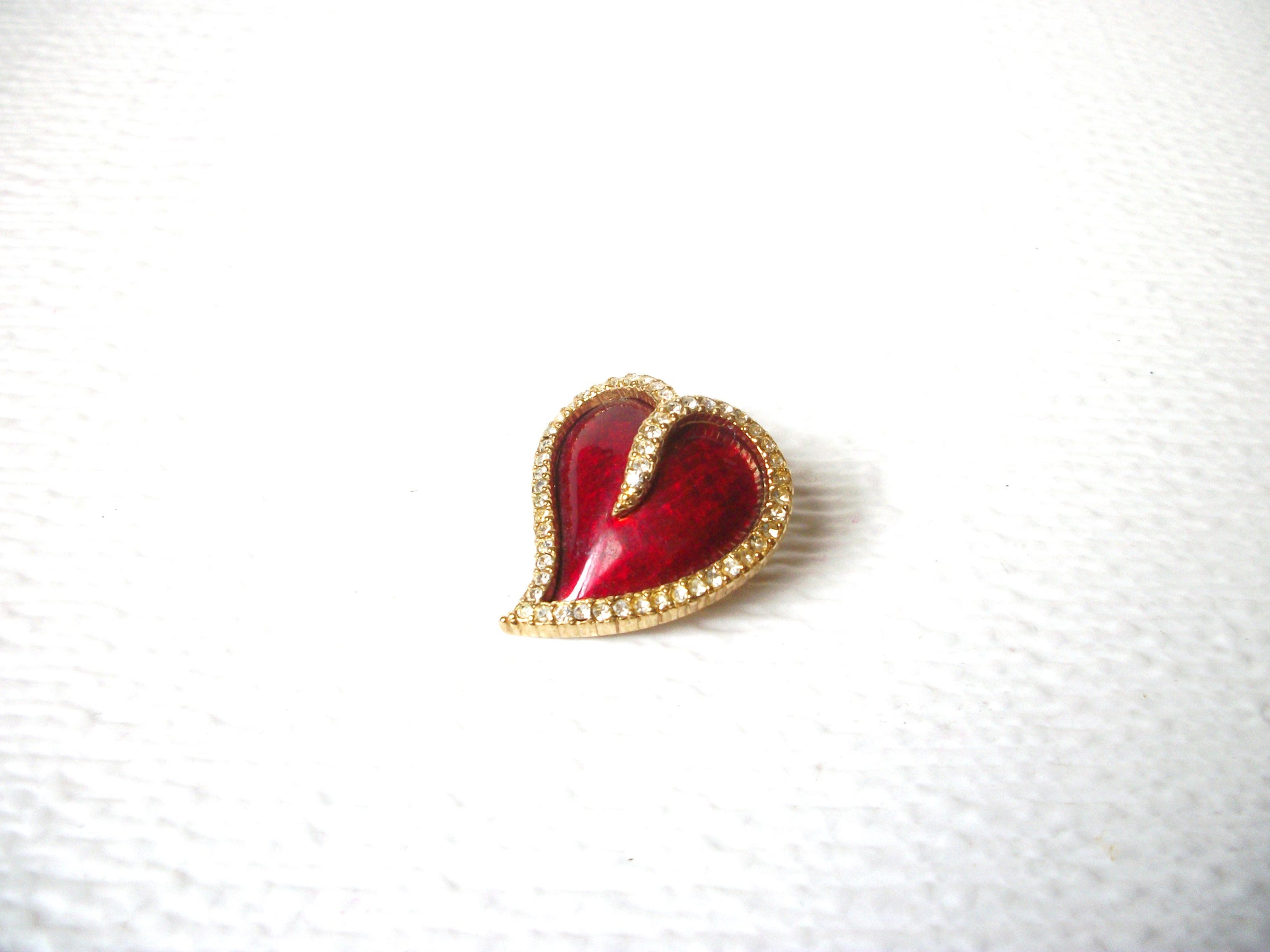 Vintage Red Heart Rhinestone Brooch Pin 111920