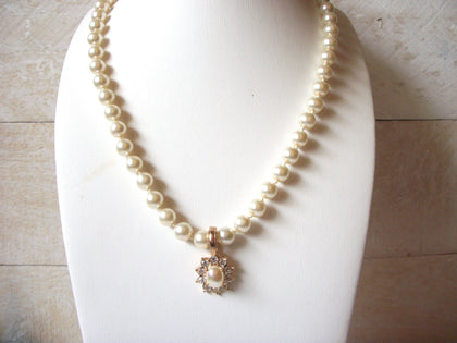 Vintage ROMAN Glass Pearl Necklace 51320