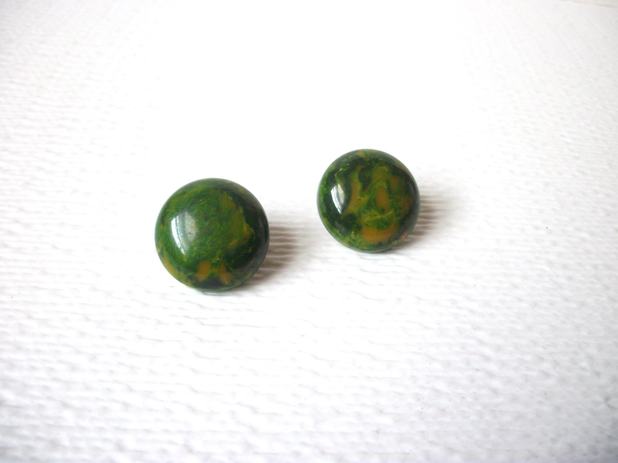 Retro 1950s Olive Green Earrings 111920