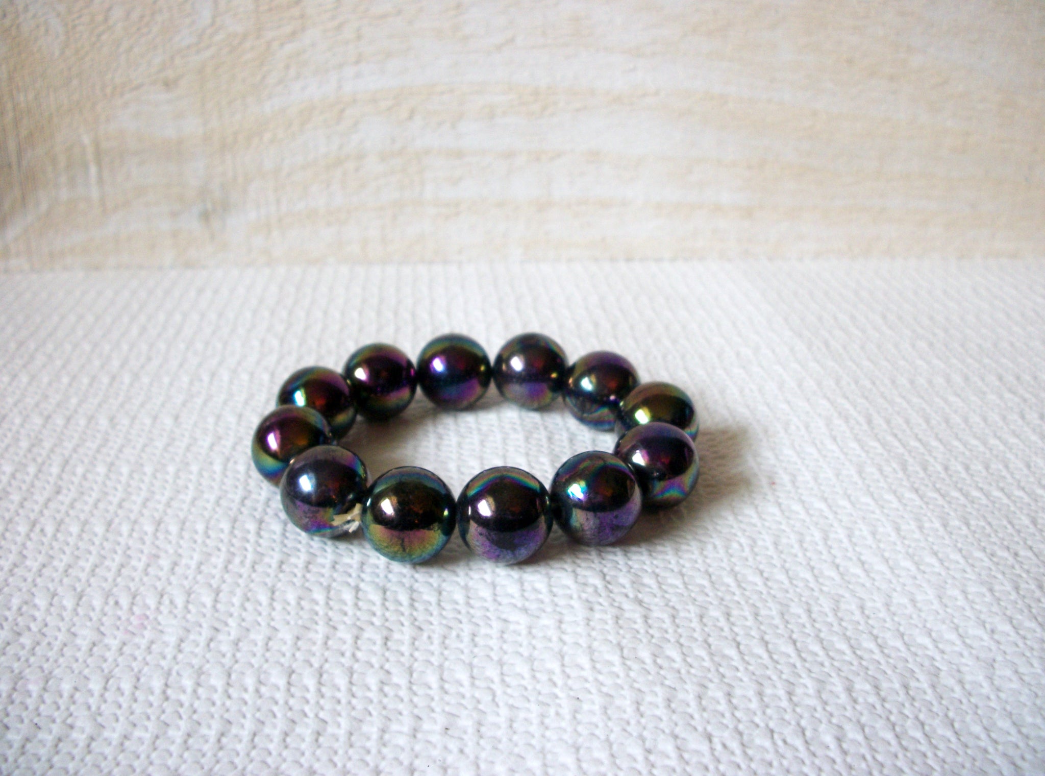 Retro Iridescent Old Plastic Bracelet 51420