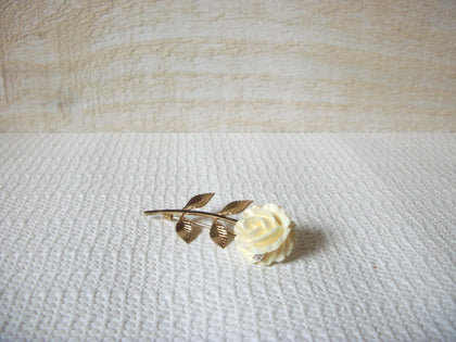 Vintage Celluloid Flower Brooch 51320