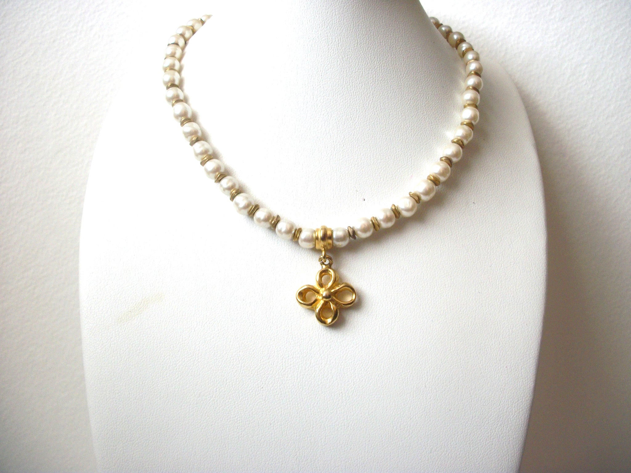 Vintage 1950s Glass Pearl Necklace 112320