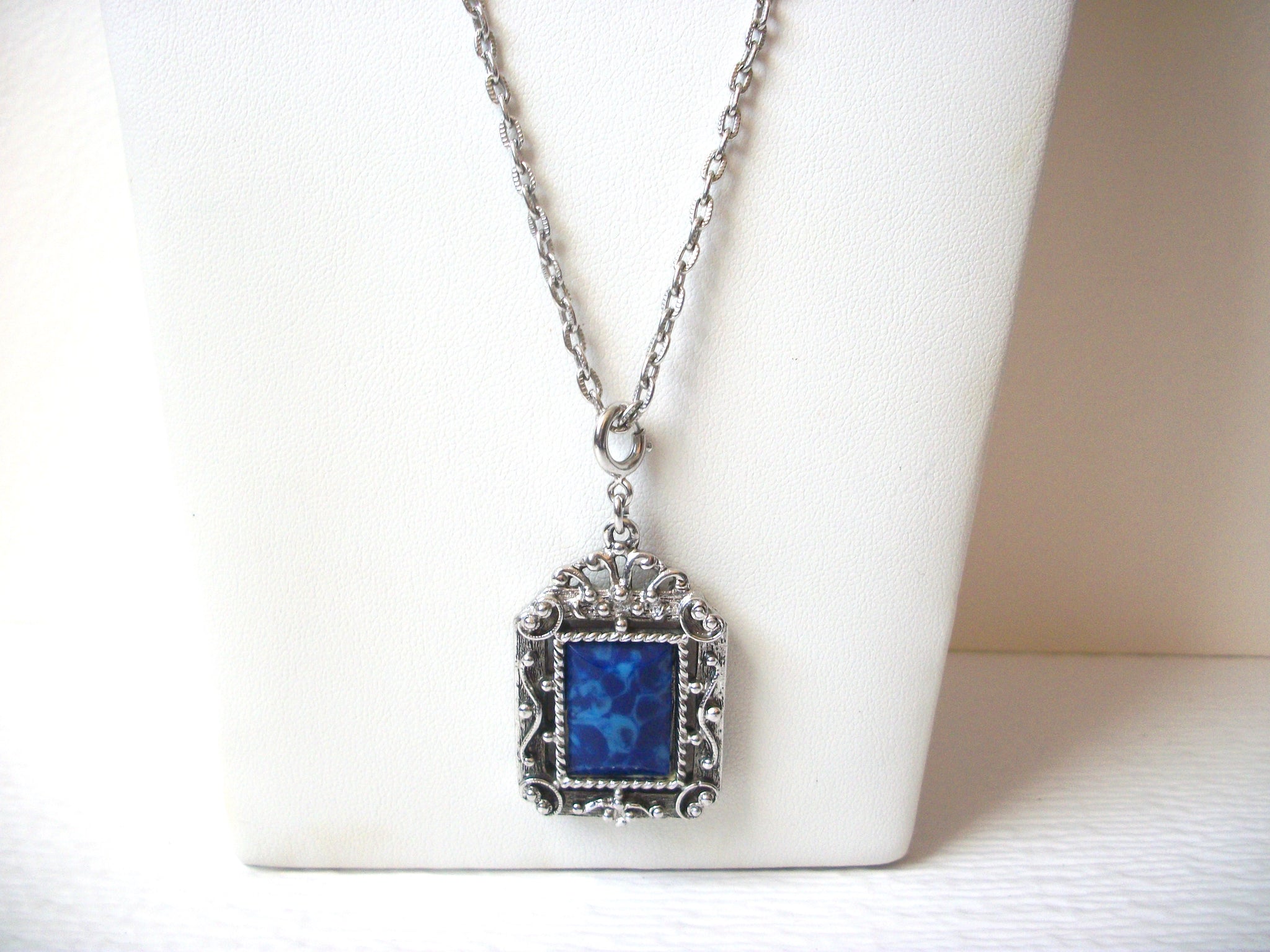 Retro Silver Toned Blue Stone Pendant Necklace 112520