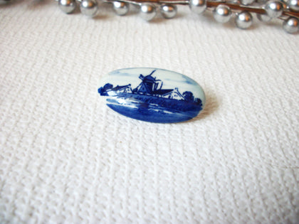 Vintage Holland Porcelain Brooch 42120