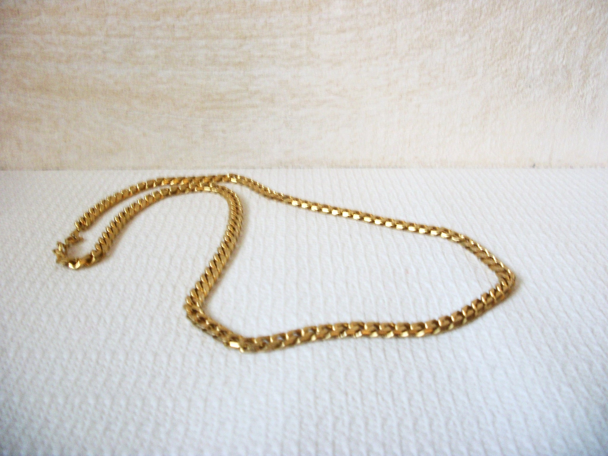 24 Inch Gold Toned Vintage Chain Necklace 52320