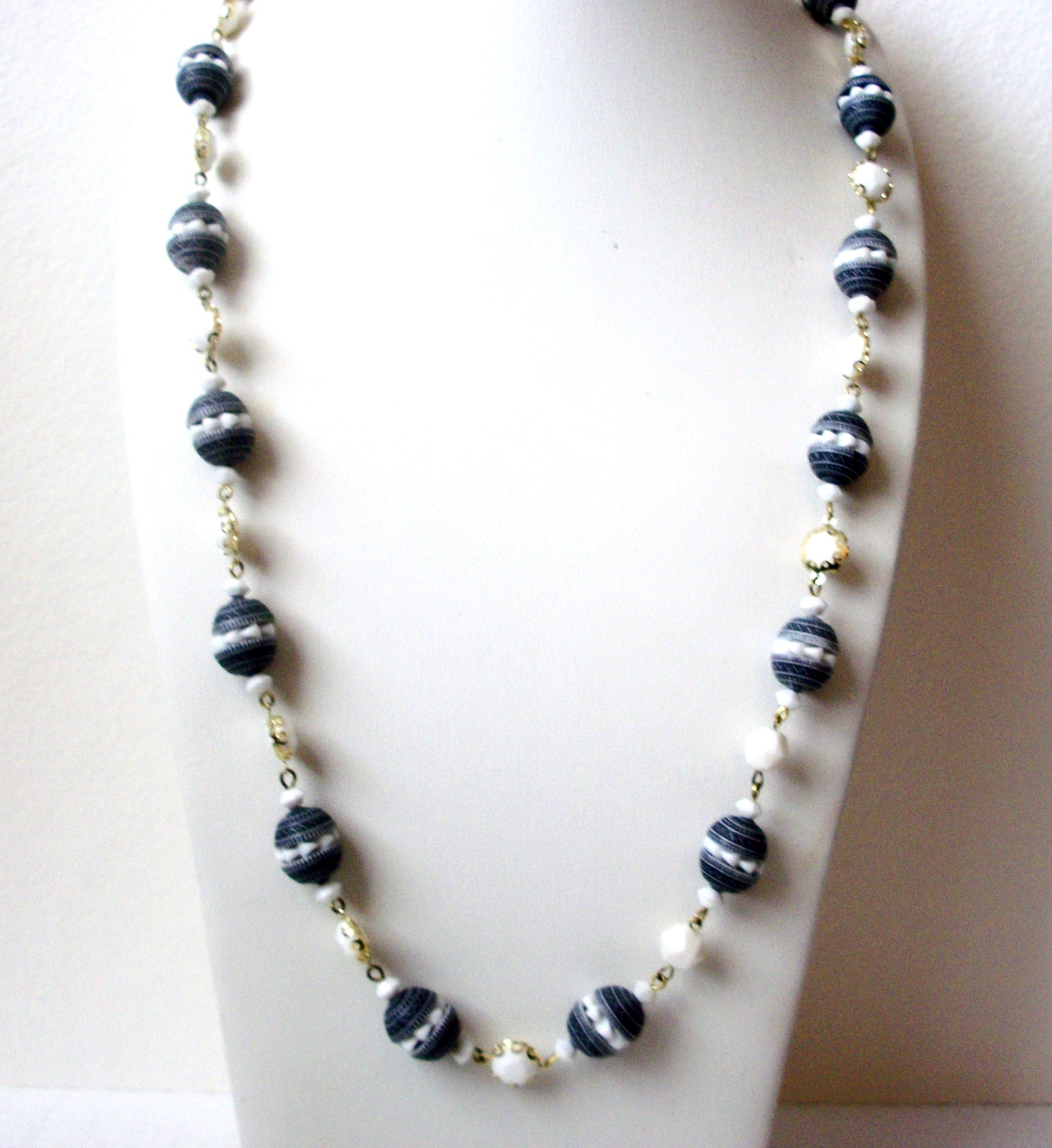 Vintage 1950s Blue White Old Plastic Beads Necklace 112720