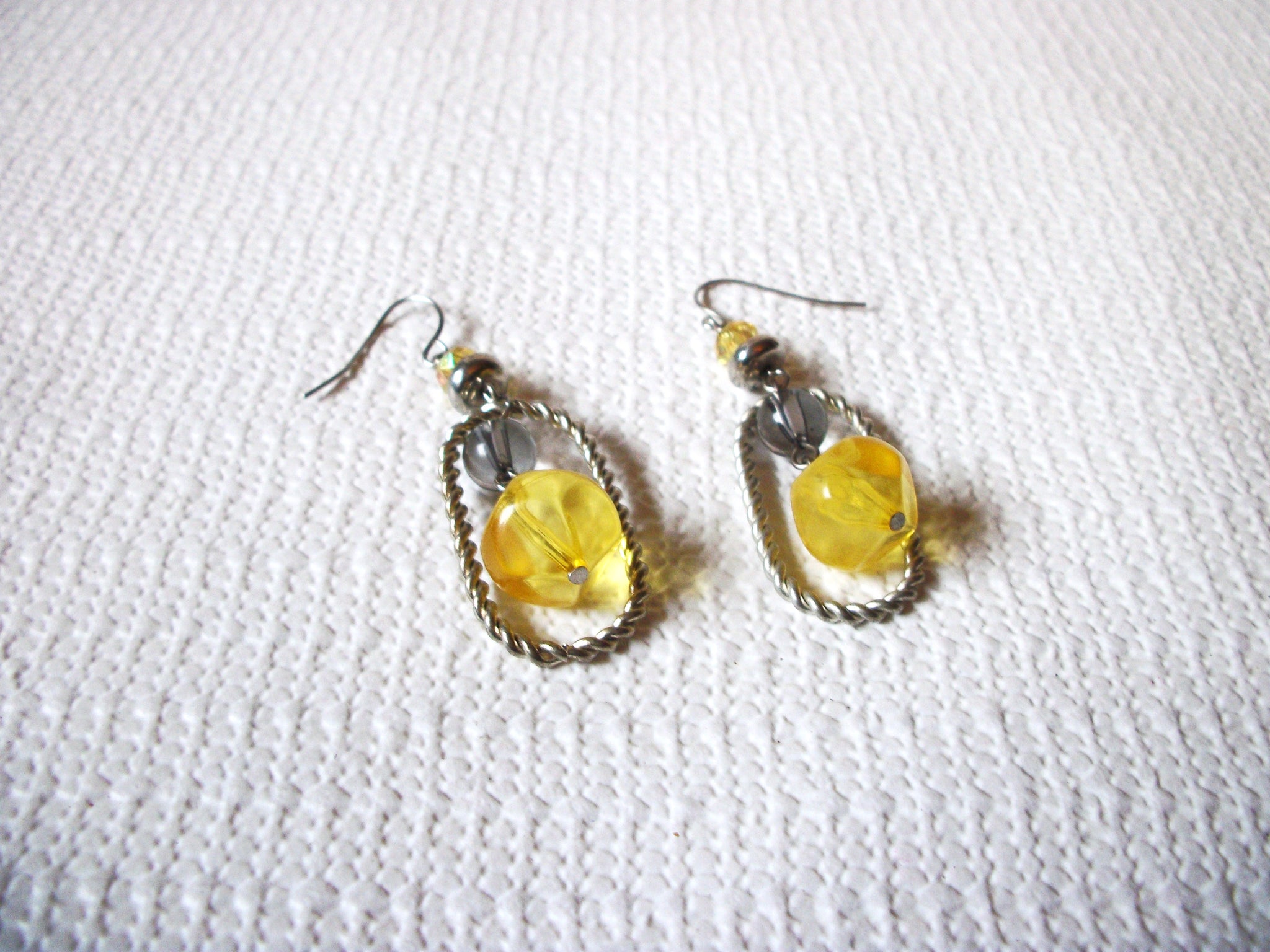 Retro Yellow Gray Dangle Earrings 52320