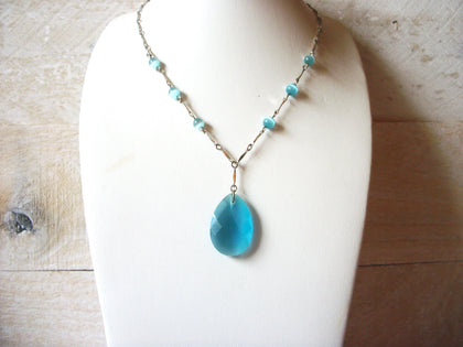 Avon Blue Pendant Necklace 52520