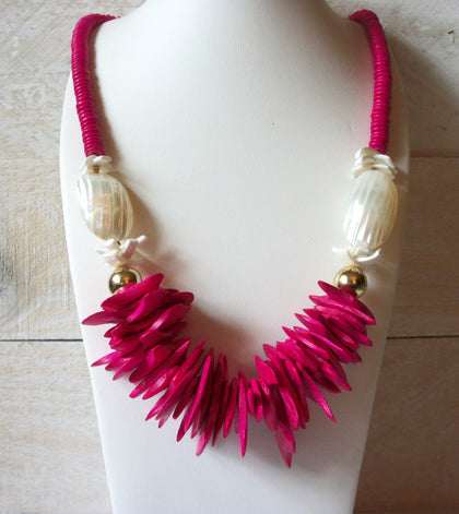 Massive Wood Shell Necklace 52520