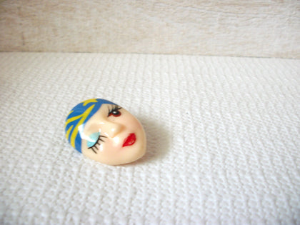 Vintage Fortune Teller Brooch 52720