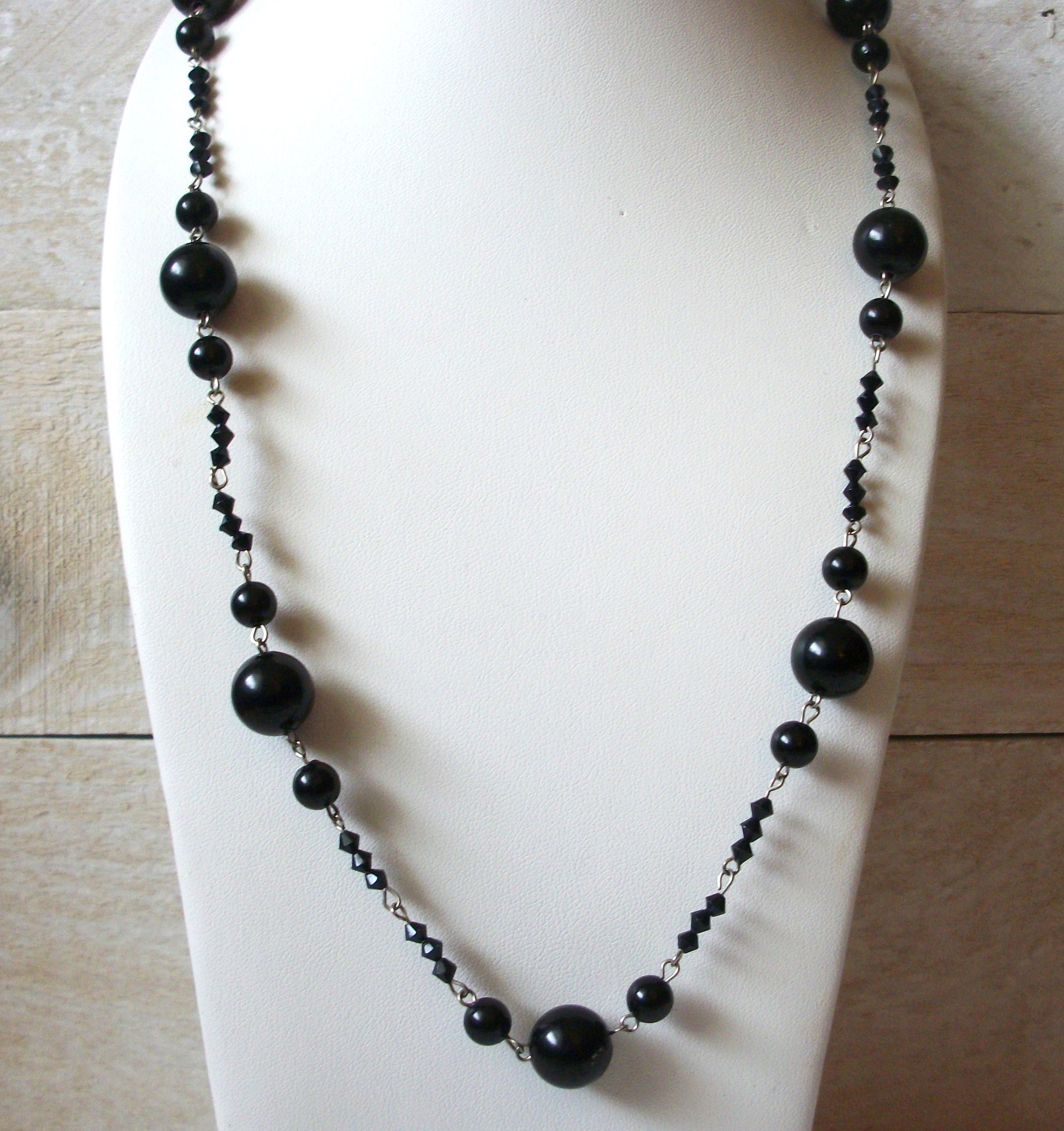 32 Inch Mourning Necklace 52920