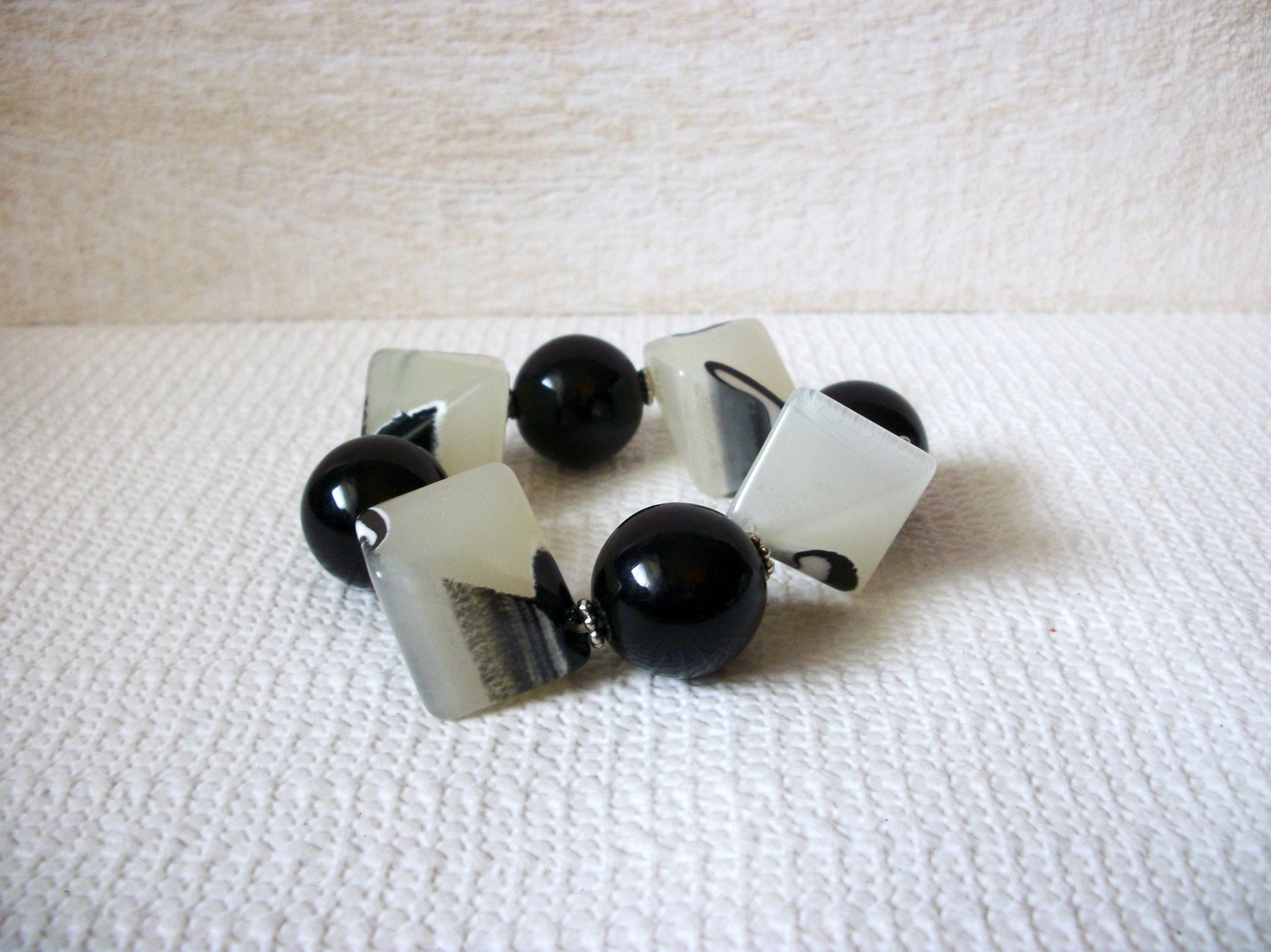 Retro Modernist Lucite Bracelet 52920