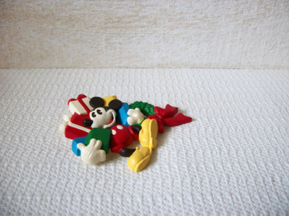 Vintage Old Plastic Mouse Brooch 52820