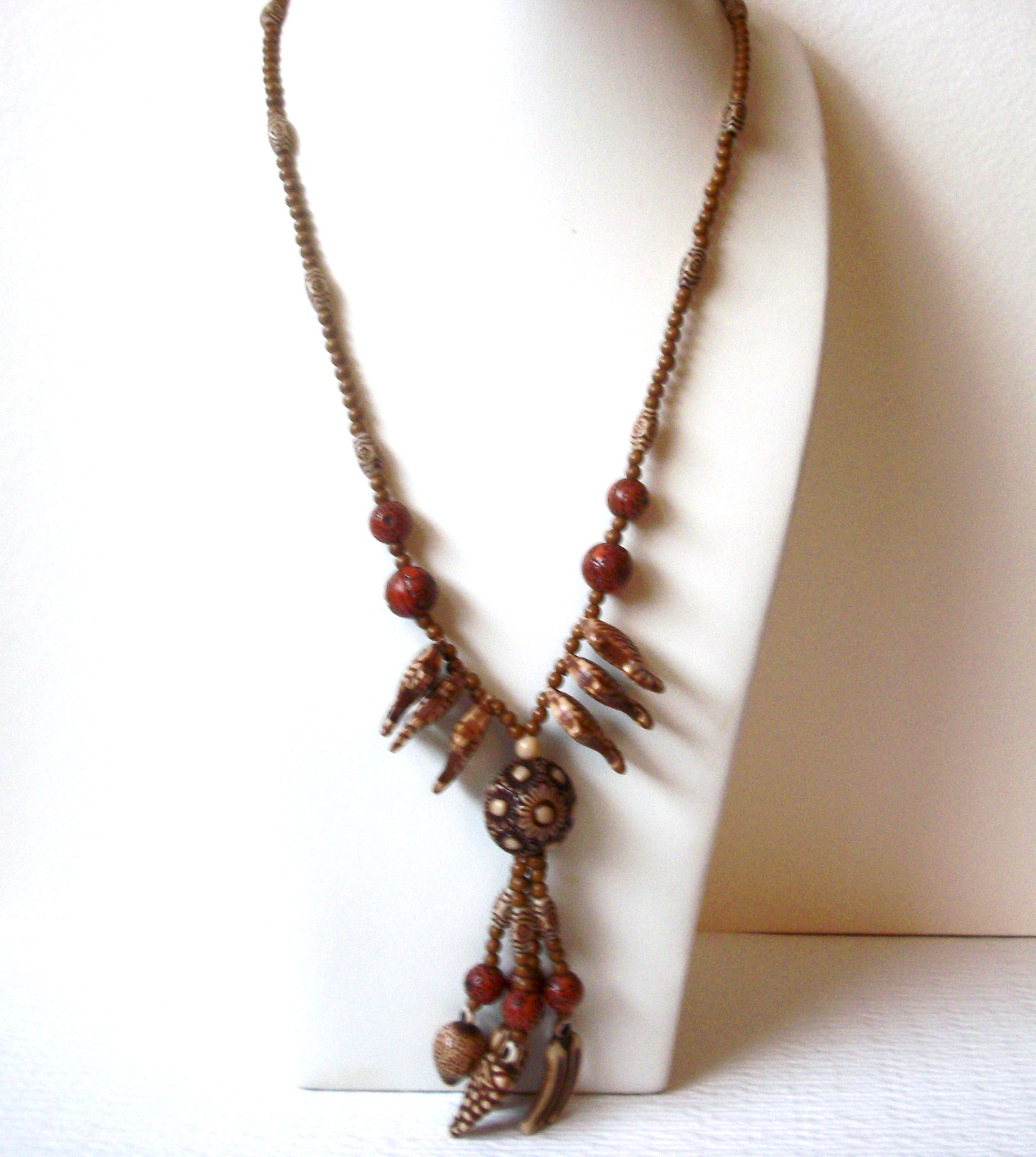 Bohemian Carved Fish Wood Tassel Necklace 120120